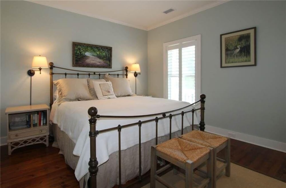 House, Multiple Beds (Creekside Cottage) photo 3