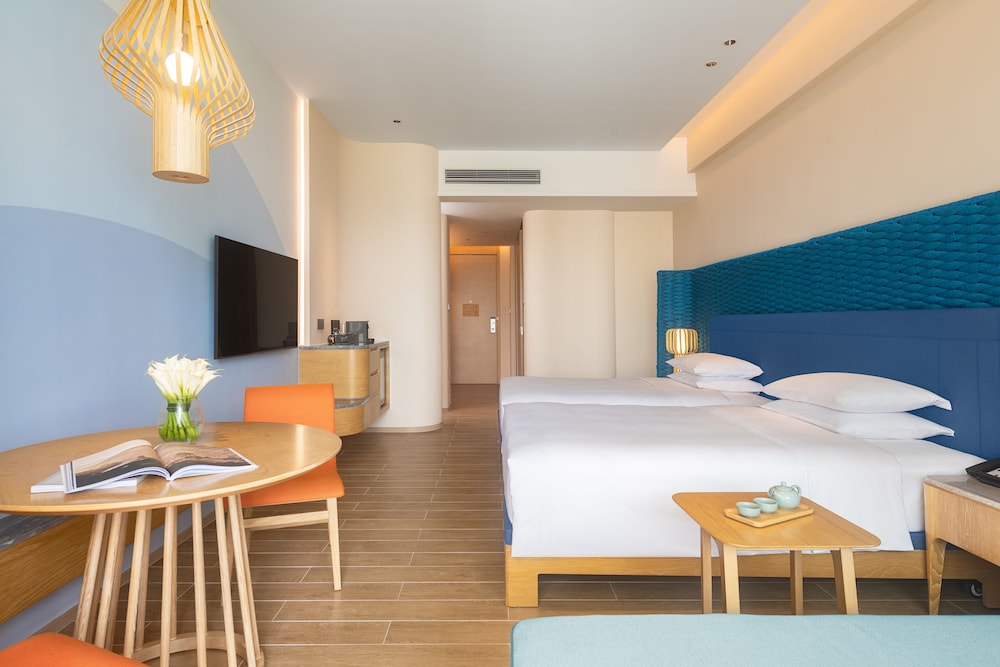 2 TWIN BEDS ROOM WITH OCEAN VIEW, CLUB ACCESS - Photo 5