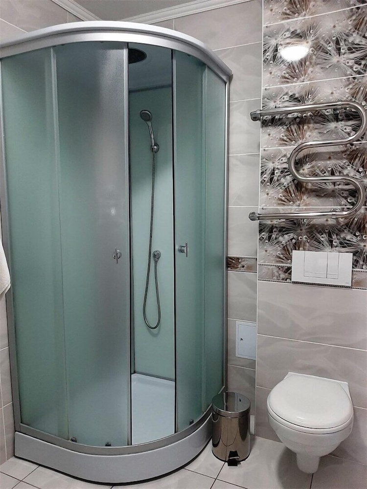 Exclusive Double Room (with Shower) photo 2