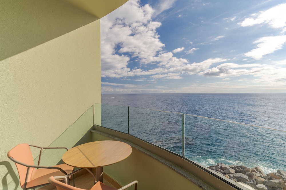 Double or Twin Room, Sea View (Extra Bed) - Photo 3