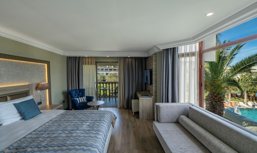 Corner Room