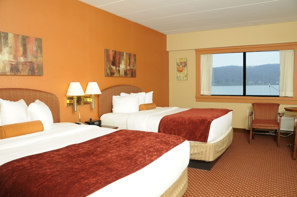 Standard Room, 2 Queen Beds (The Lodge) photo 2