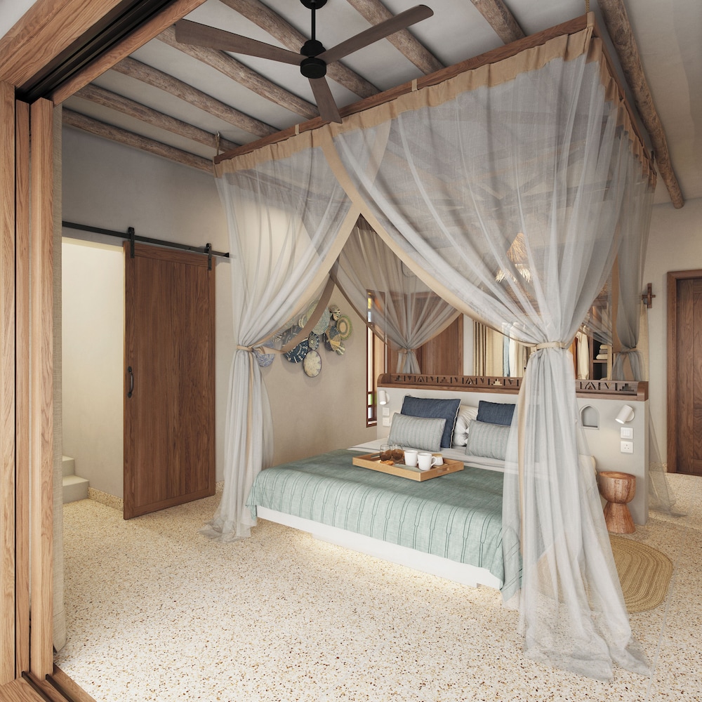 Villa, Beachfront