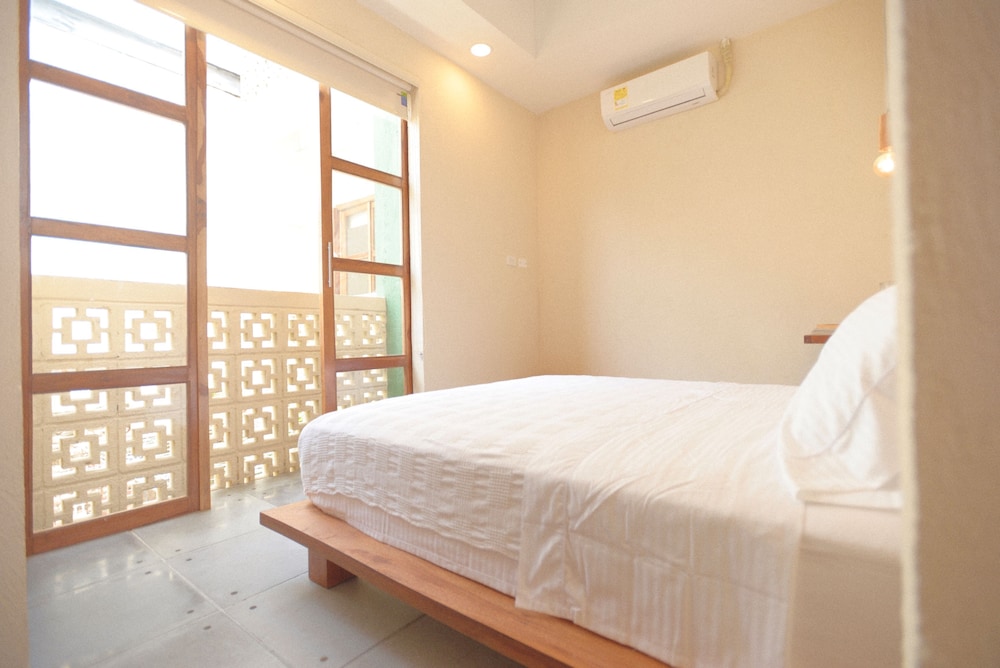 Standard Double Room photo 3
