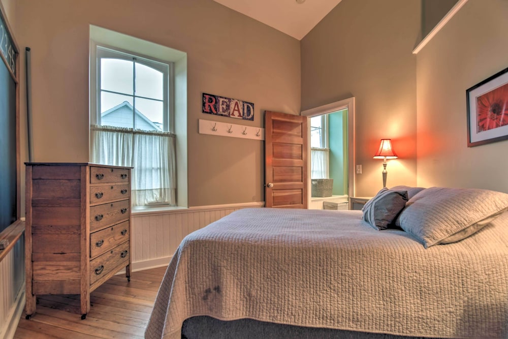 Cottage (2 Bedrooms) photo 1