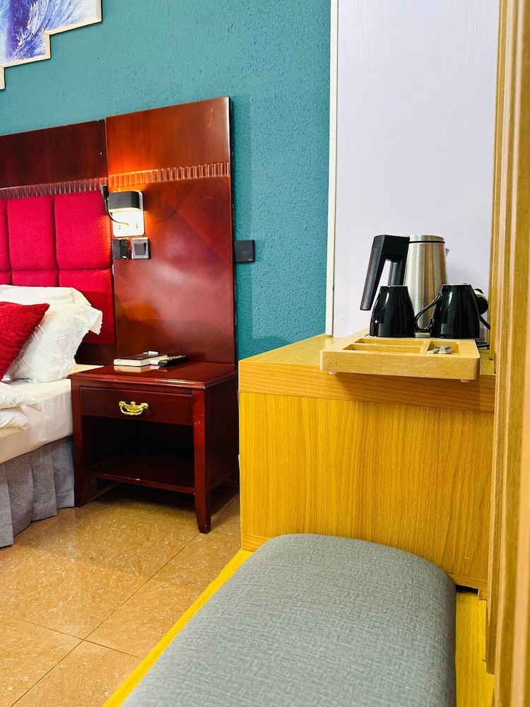 Deluxe Room, City View photo 3