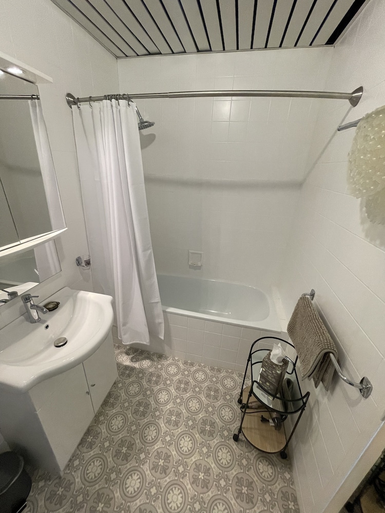 Deluxe Room, Non Smoking, Garden View photo 2