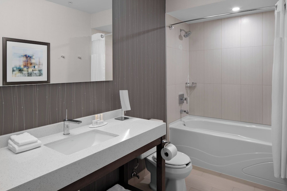Junior Suite, 1 Bedroom - Photo 7