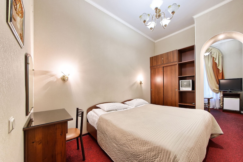 Luxury Double or Twin Room, 1 Double or 2 Twin Beds, City View photo 2