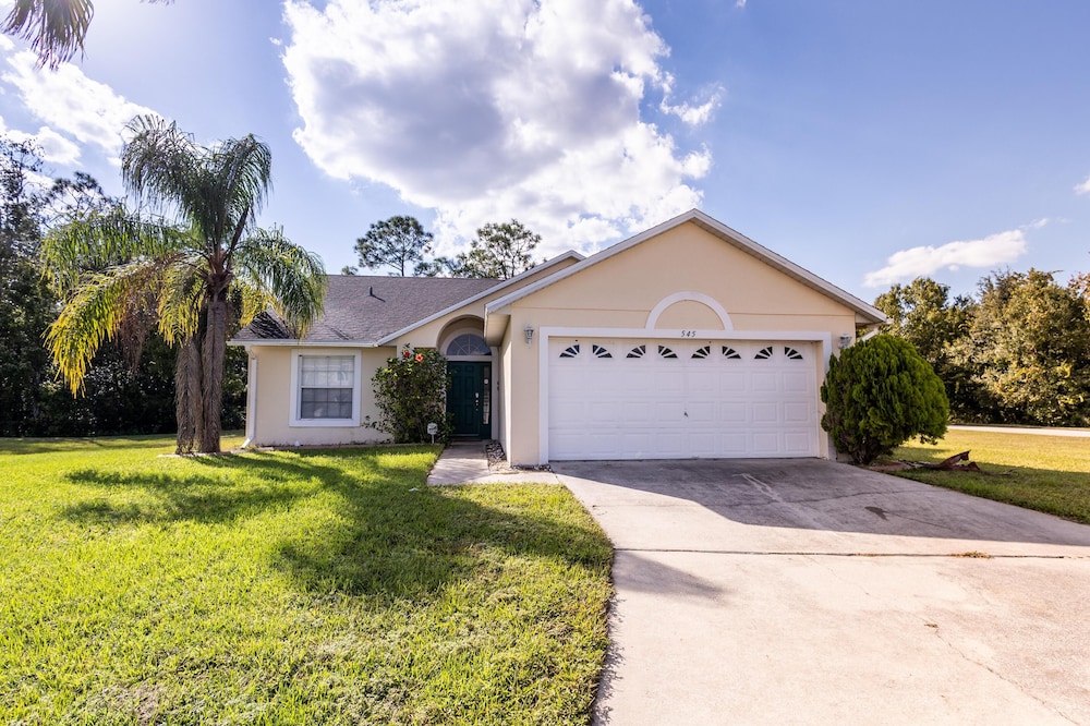 House, Multiple Beds (545 WS - 3BR - Serene Haven Single Fa)
