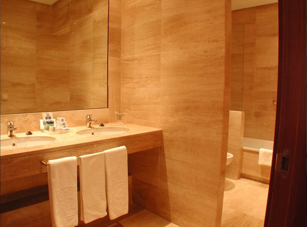 Standard Room - Photo 4