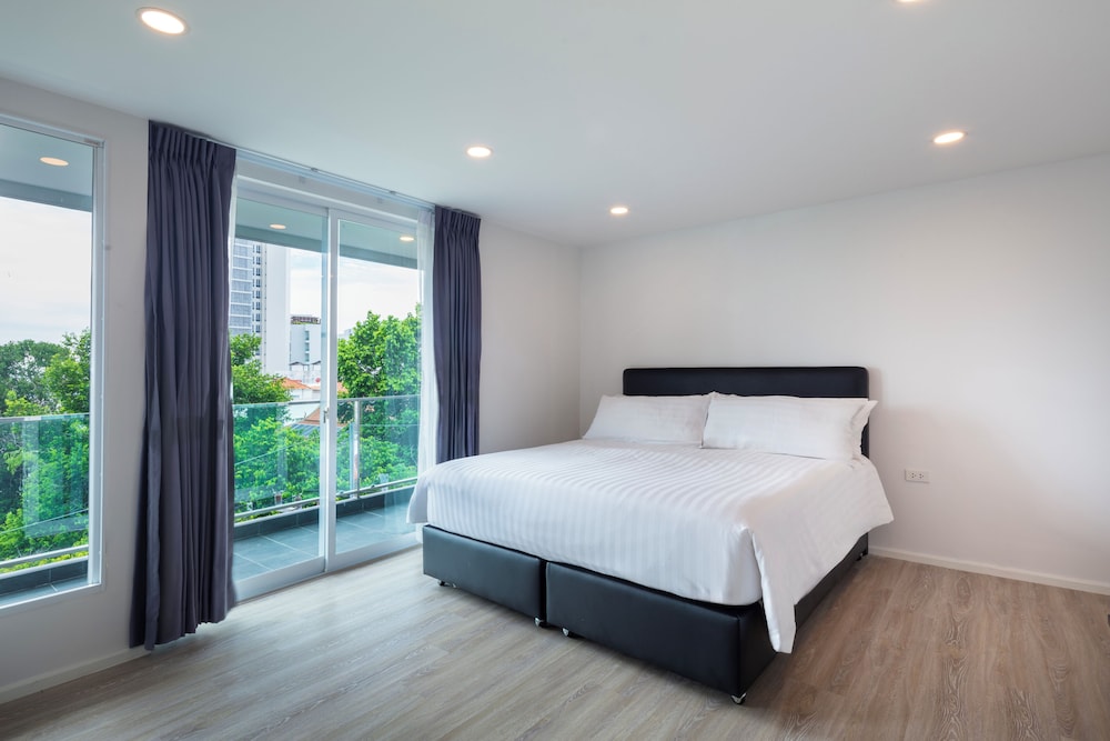 King Suite Long Terrace - Photo 5