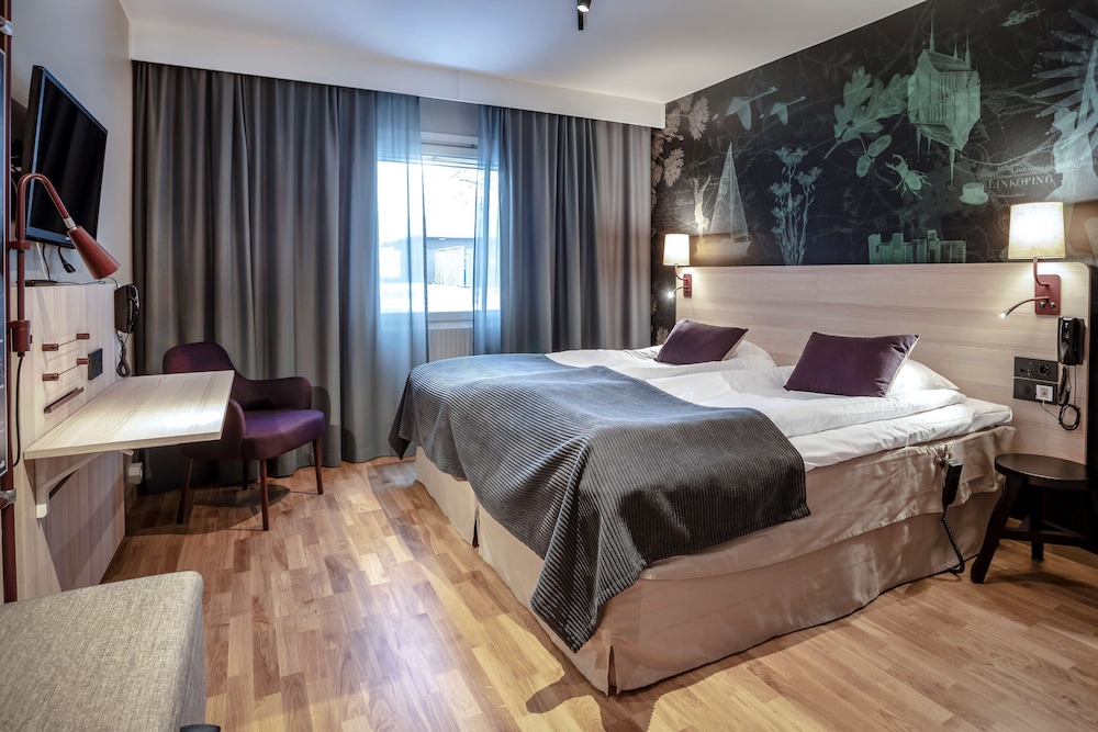 Twin Room - Photo 2