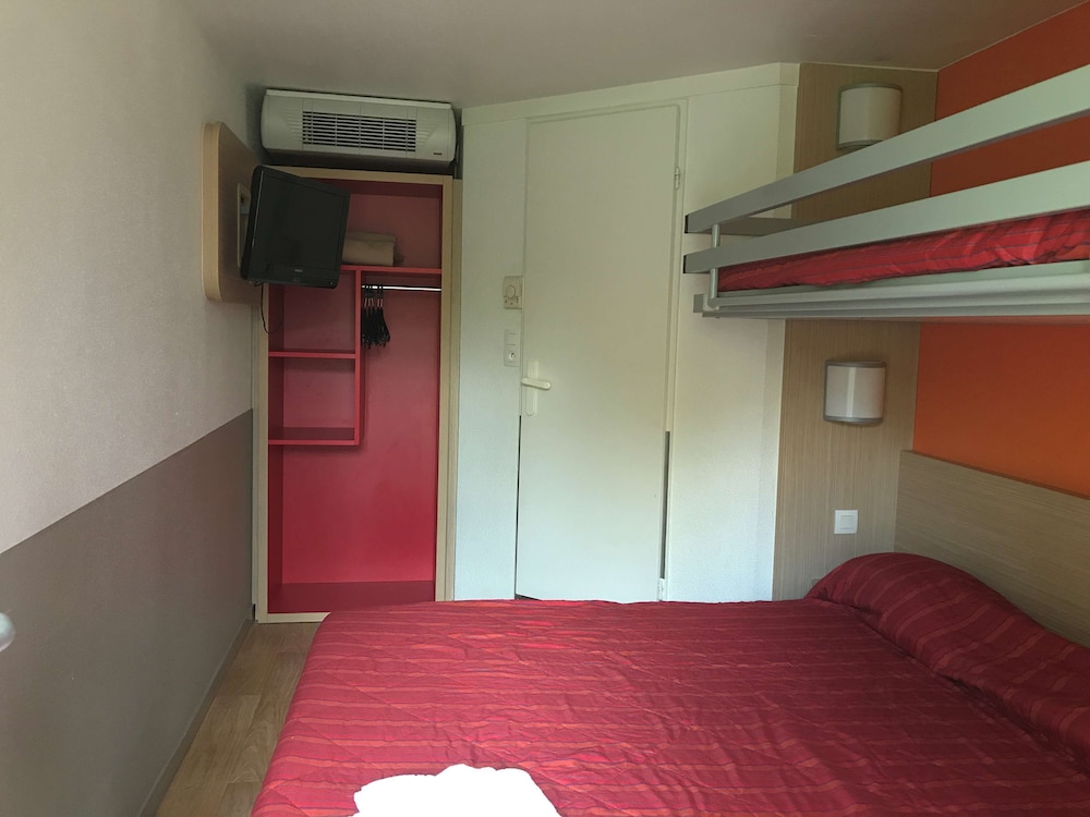 Standard Room, 1 Double Bed - Photo 4