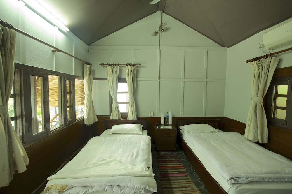 Classic Cottage, 1 Bedroom, River View photo 1