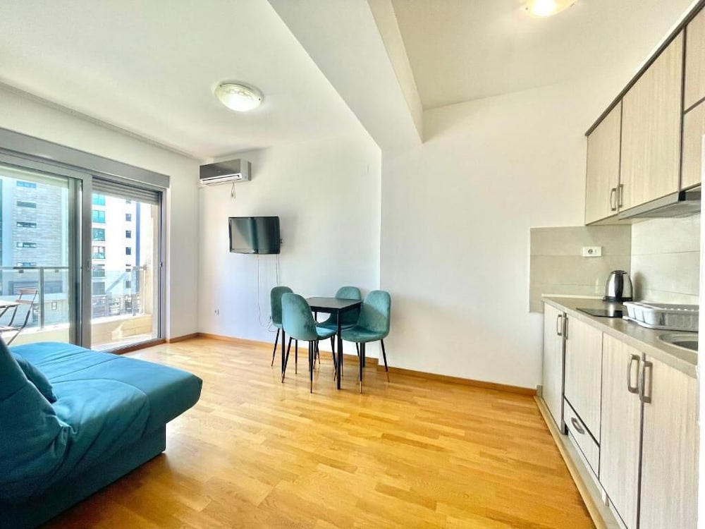Premium Apartment photo 3
