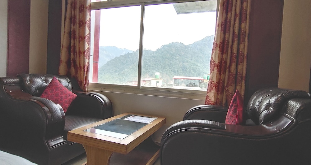 Deluxe Double Room photo 3