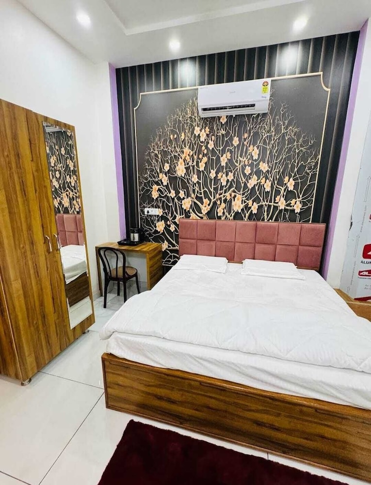 Basic Room