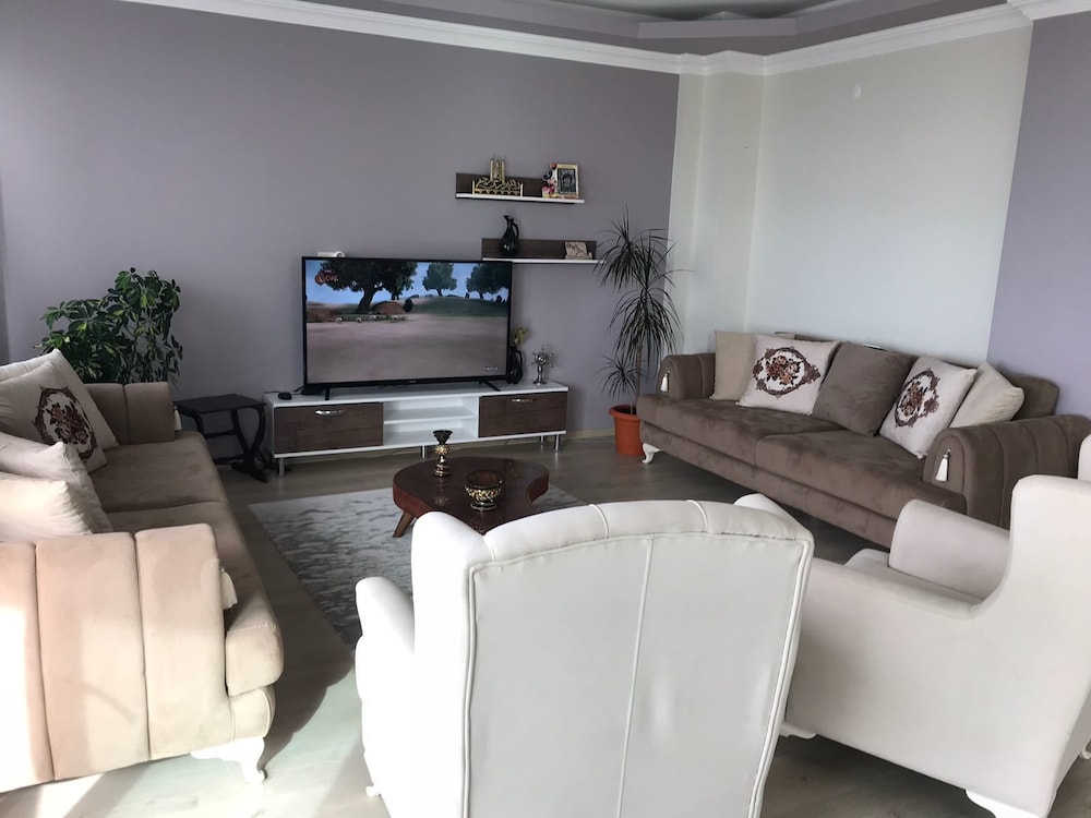 Villa photo 2
