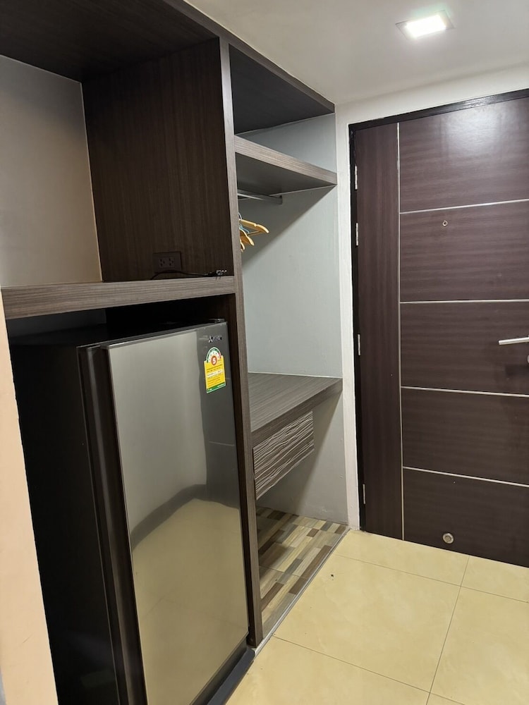 Deluxe Triple Room - Photo 18
