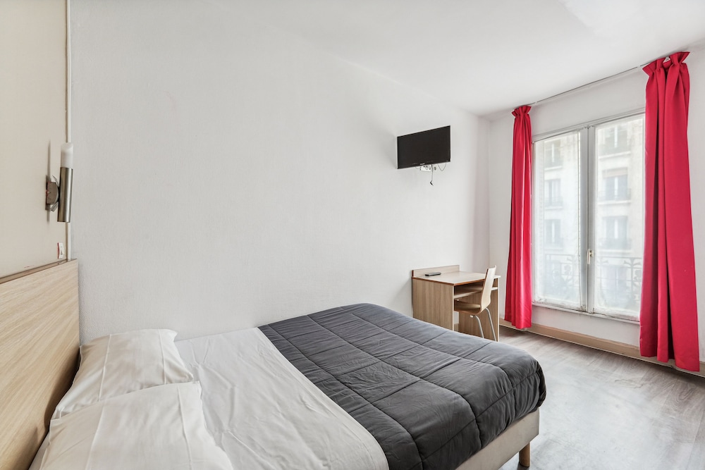 Classic Double Room, 1 Queen Bed, Private Bathroom photo 1