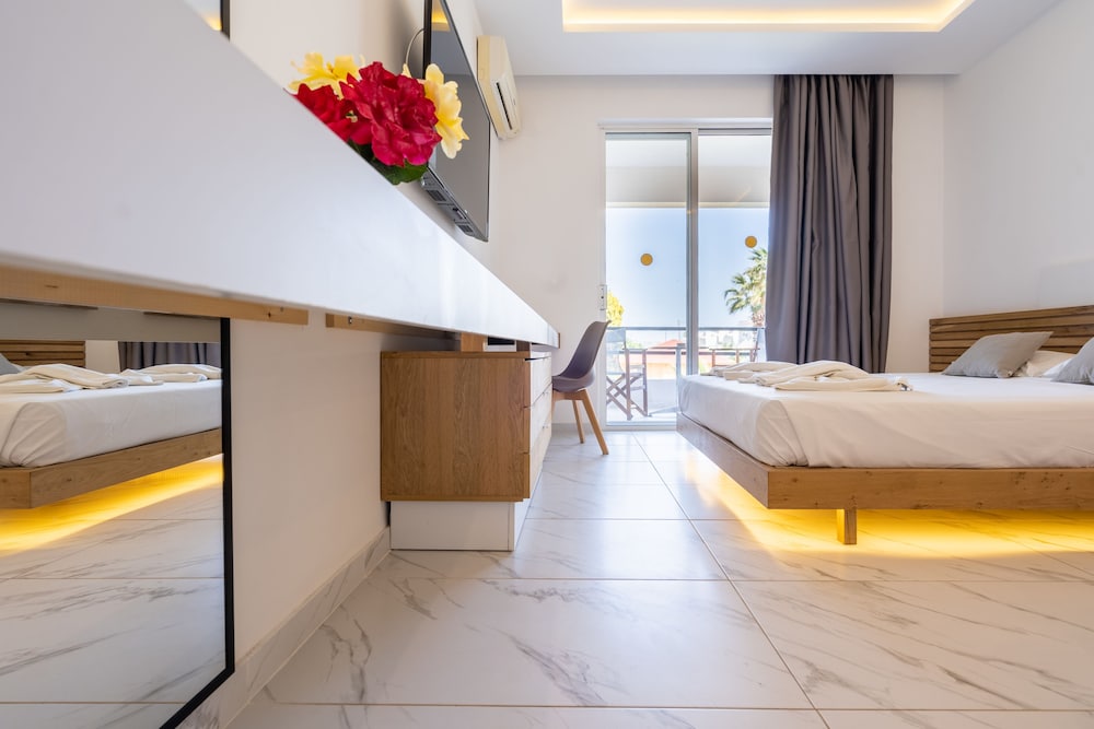 Superior Double or Twin Room - Photo 1