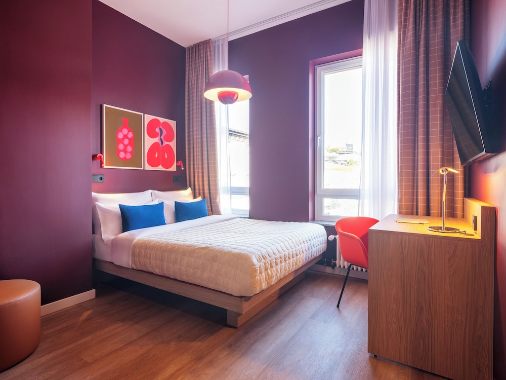 Standard Room photo 2