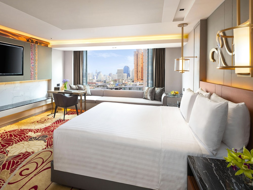 Premier King Bed Premier King Bed