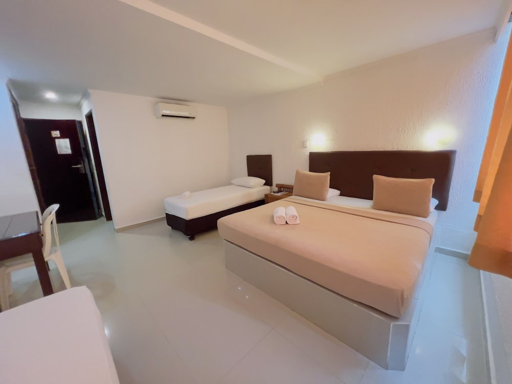 Standard Triple Room - Photo 5