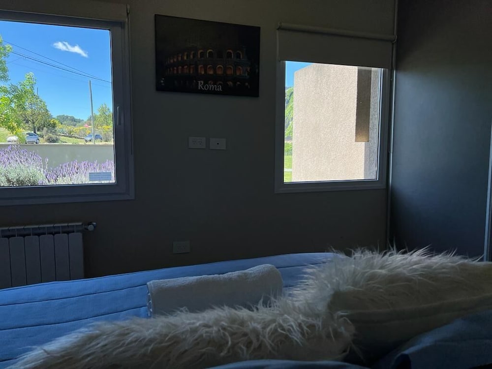 Medium Suite