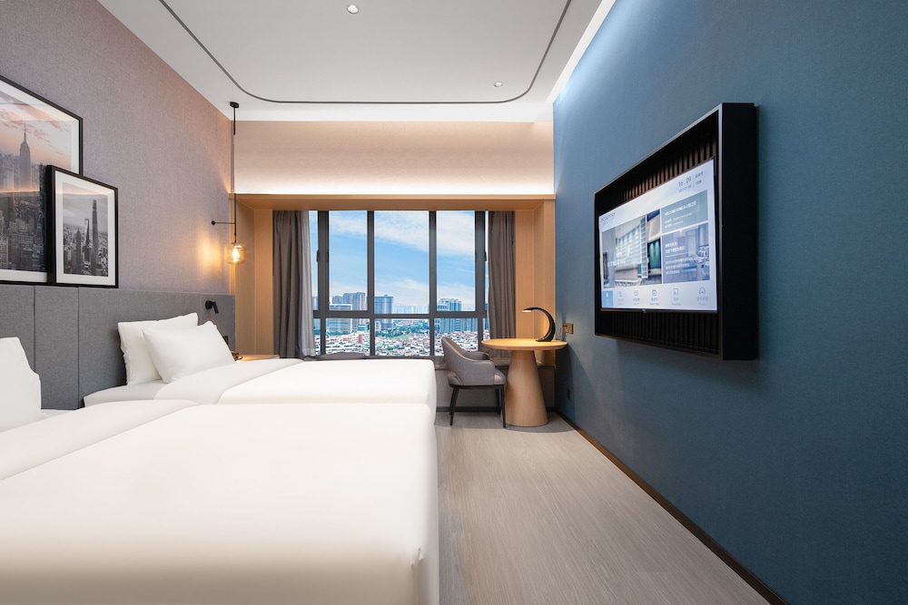 City Twin Room