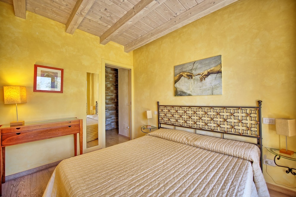 Panoramic Villa, 2 Bedrooms (Casa Lucia) photo 2