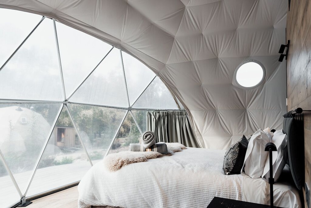 Luxury Tent, 1 King Bed photo 1