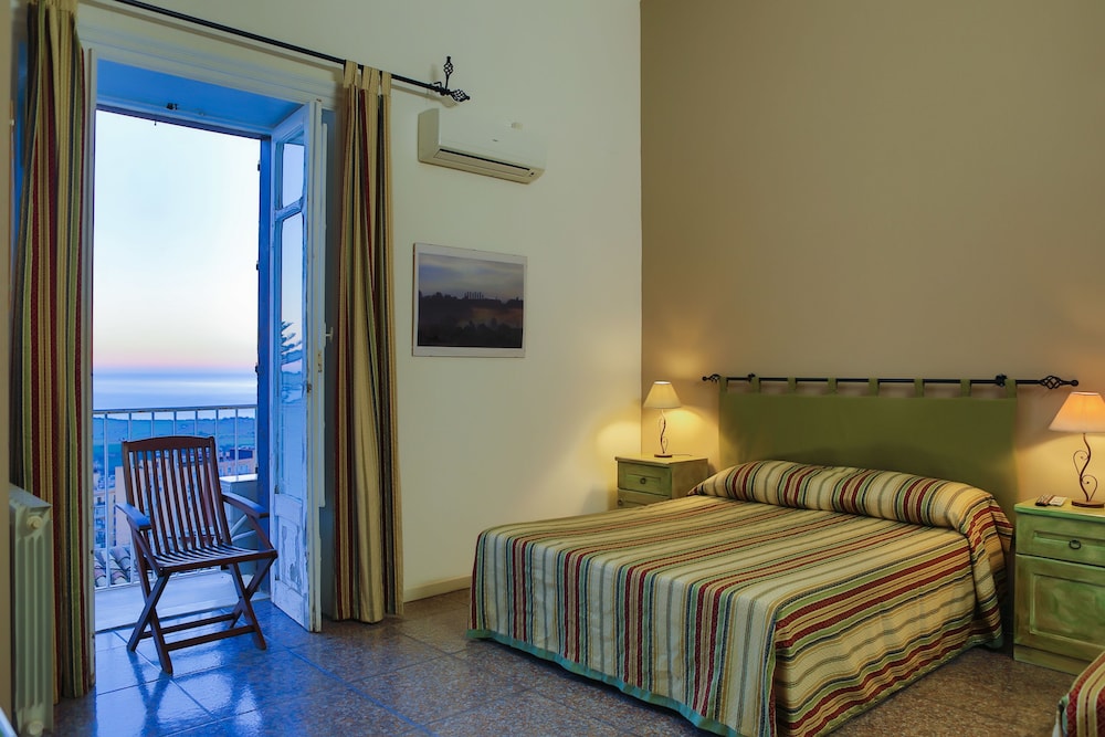 Chambre Triple, vue mer