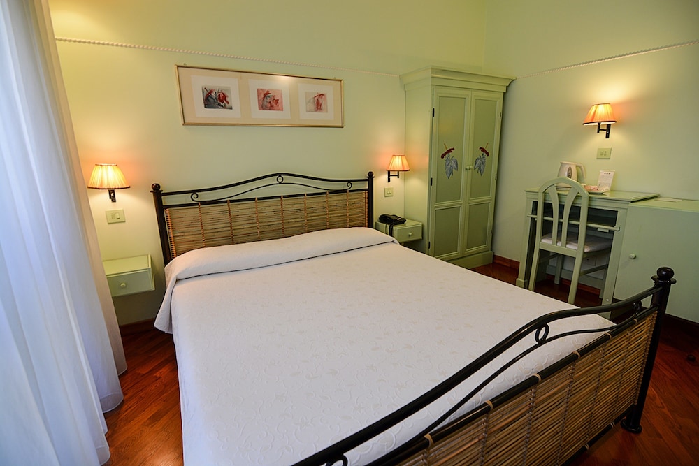 Superior Double Room, Balcony photo 3