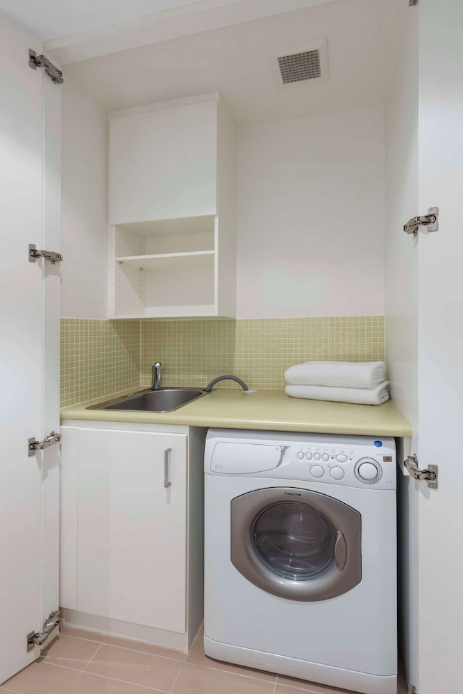 1 Bedroom Apartment - Photo 11