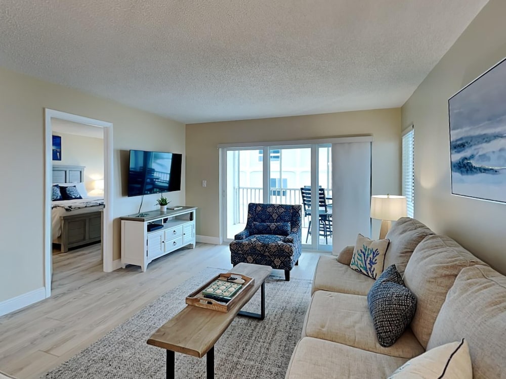 Condo, Multiple Beds, Balcony, Partial Sea View (207 - No Pets Allowed) photo 1