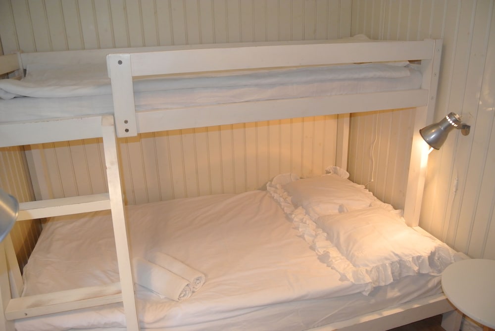 House (6 Beds) photo 1