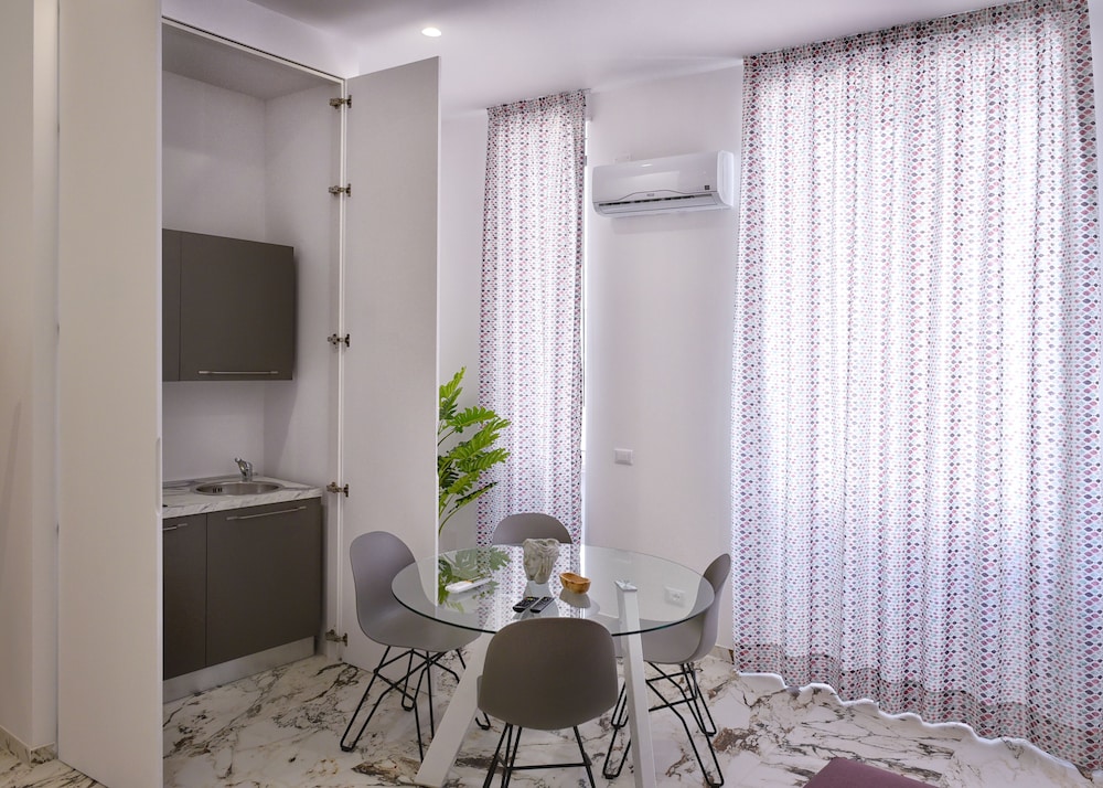 Superior Apartment, 2 Bedrooms, Annex Building - Photo 10