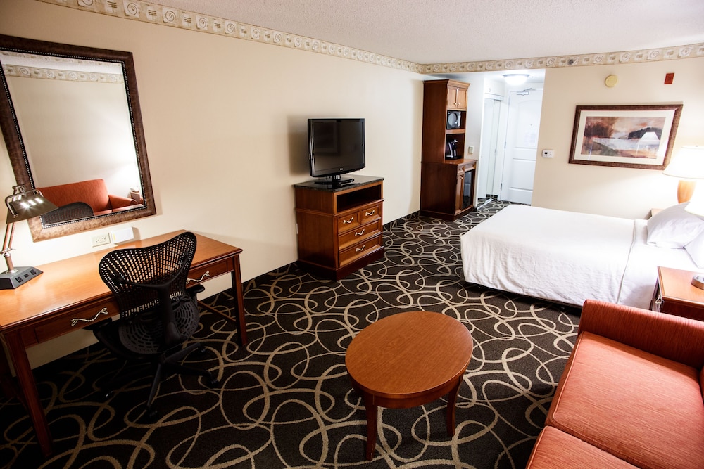 Room, 1 Queen Bed - Photo 4