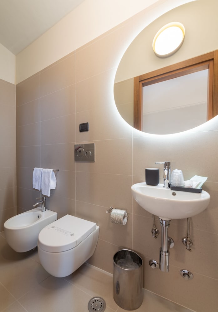 Standard Room - Photo 4