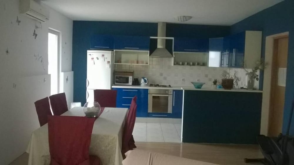 Apartment (Apartment Roksy - Two-Bedroom Apartme)