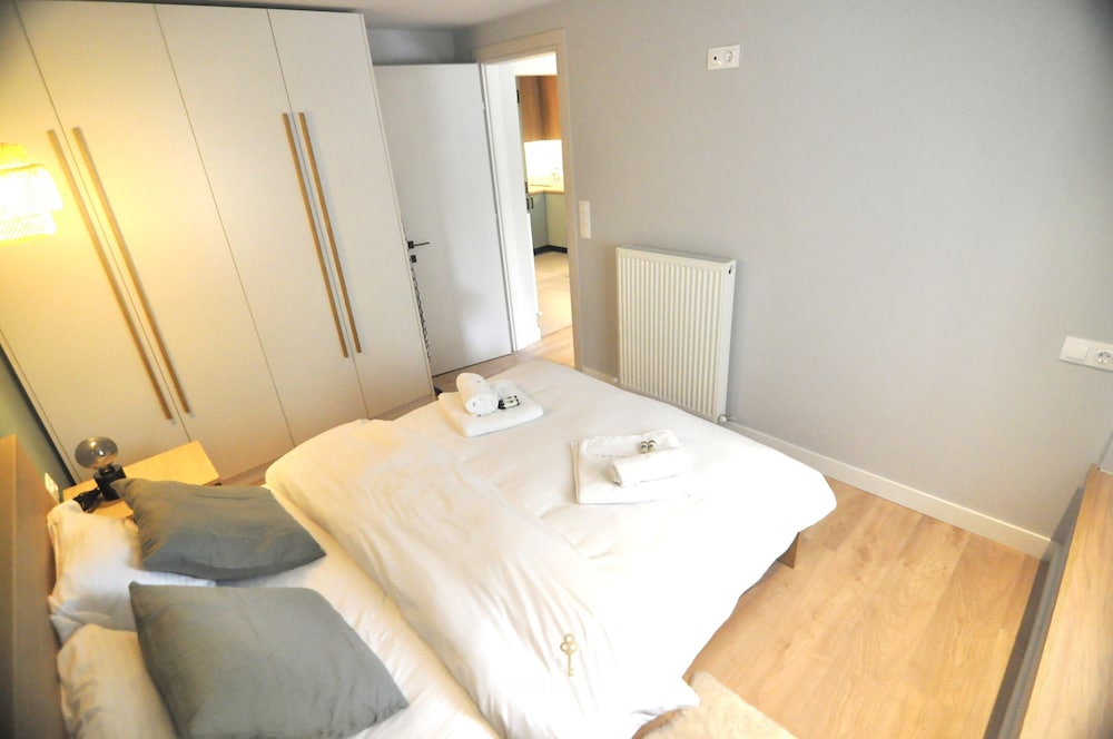 Premium Apartment, City View