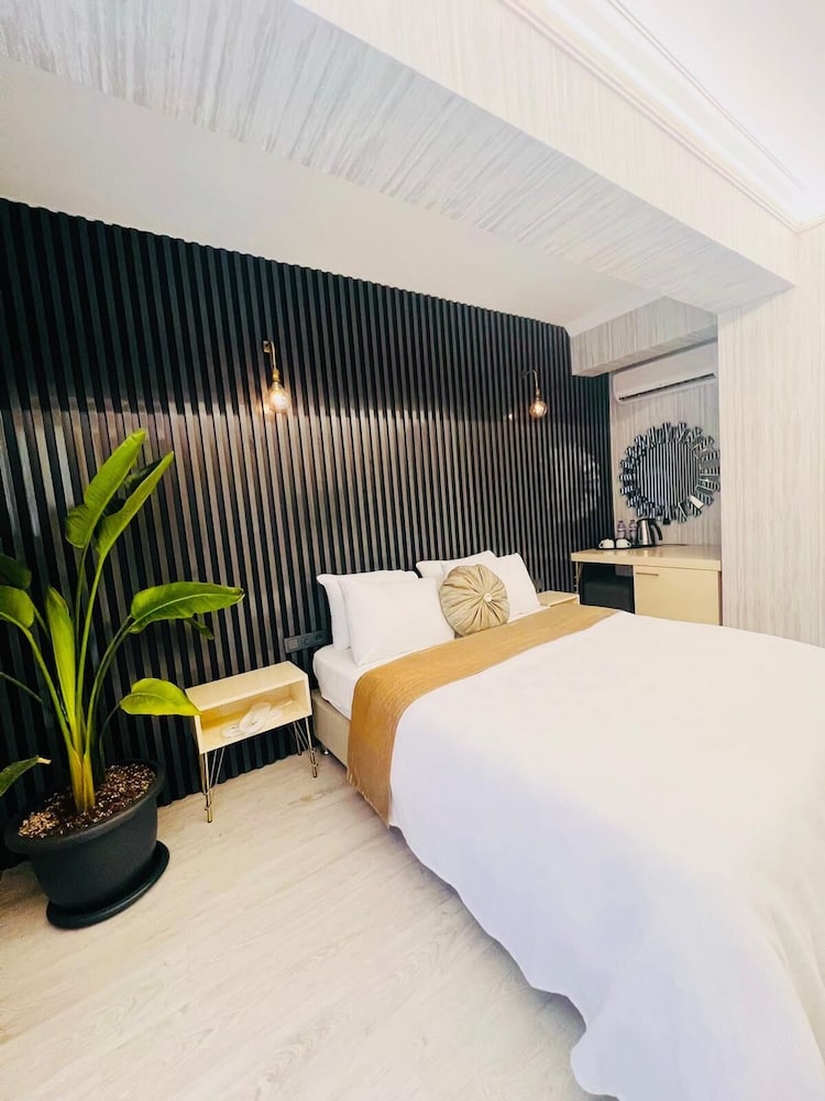 Deluxe Double Room, Balcony