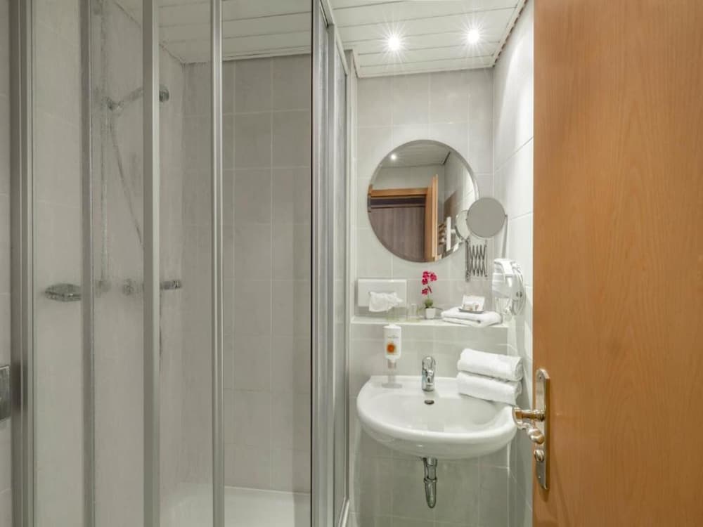 Standard Studio Suite photo 2