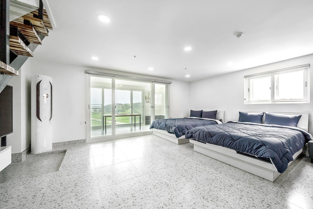Basic Room, 1 Bedroom (M-D101)