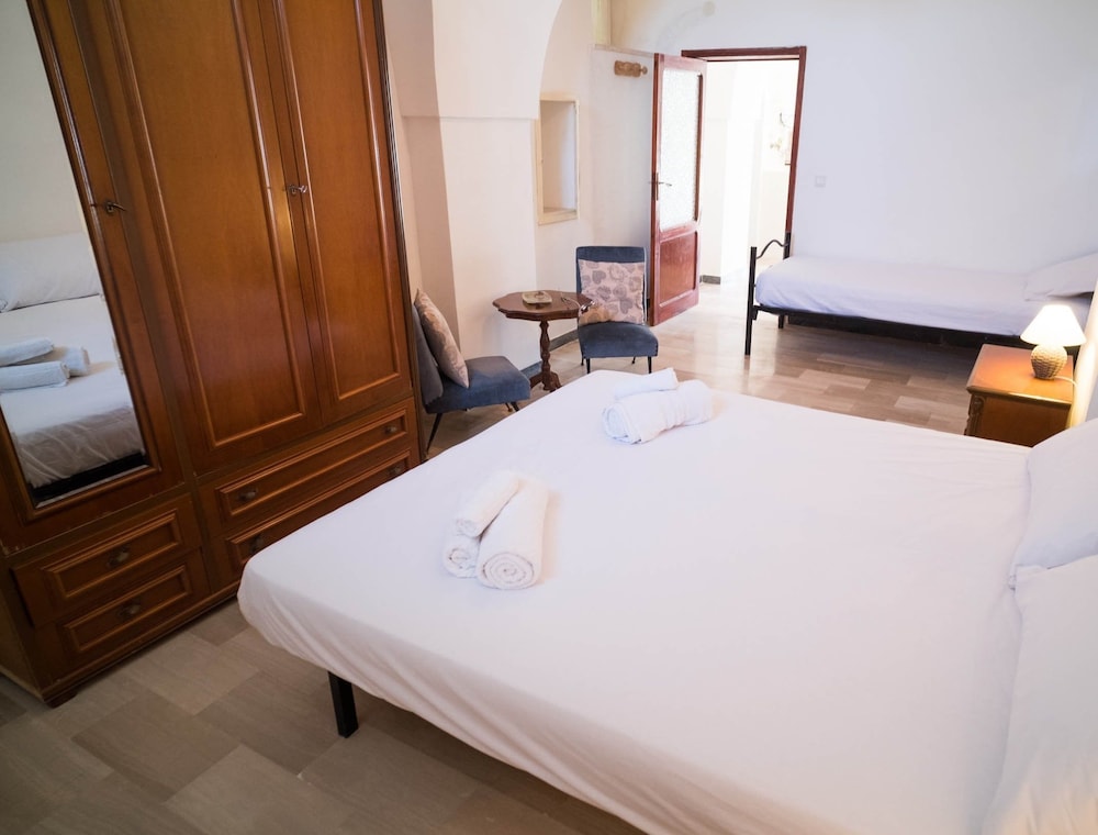 Basic Villa, 2 Bedrooms