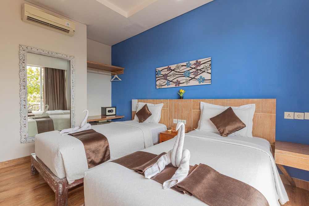 Deluxe Twin Room, Pool View - Photo 1