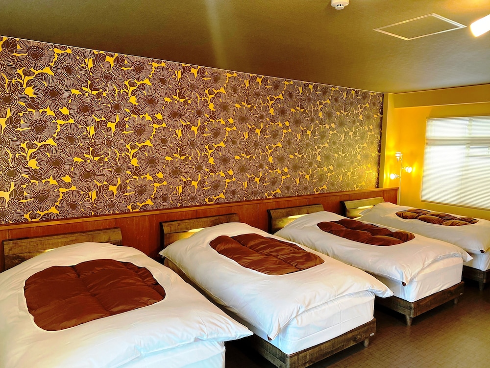 Quadruple Room - 202 - Photo 1