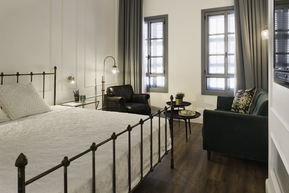 Premium Suite, Jetted Tub, Sea View